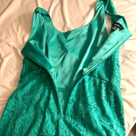 Alyx teal lace dress - Picture 7 of 7